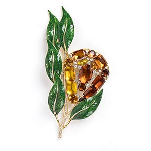 VALENTINO GILDED METAL BROOCH 90s  Gilded ... 
