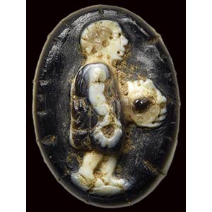 An unusual roman eight-layers banded agate ... 