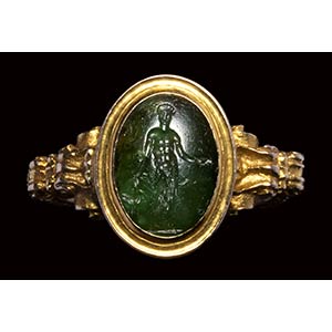 An early Victorian gold ring, set with a ... 