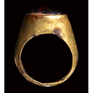 A graeco-roman gold ring set with ... 