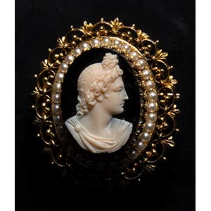 A neoclassical onyx cameo set in a ... 