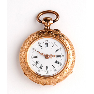 Solid 18K gold pocket watch; ; the case is ... 