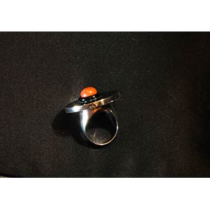 Ring with Mediteranean coral ... 