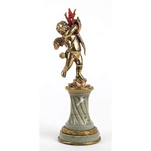 Gilded bronze sculpture depicting a winged ... 