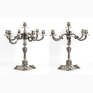 Coppia di candelabri italiani in argento ... 