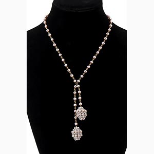 Freshwater pearls necklace; ; 18k ... 
