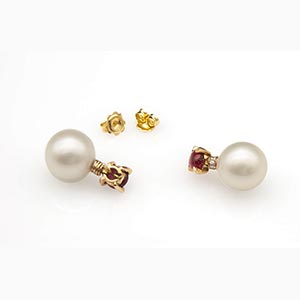 Australian pearls, diamonds and red spinels ... 