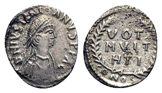 Justinian I (527-565). AR Siliqua (15mm, ... 