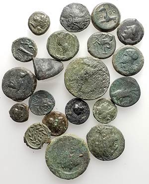 Sicily, lot of 20 Greek Æ coins, to be ... 