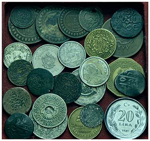 Estere - Lotto di 25 monete tutte diverse - ... 