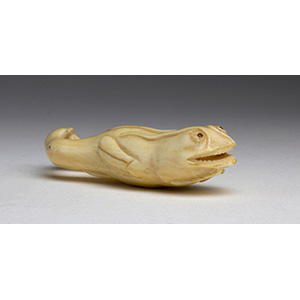 An ivory frog - China, early 20th ... 