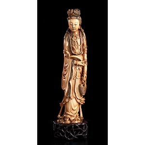 AN IVORY STANDING GUANYIN China, early 20th ... 