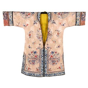AN EMBROIDERED SILK FEMALE ROBEChina, Qing ... 