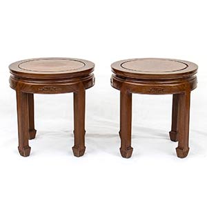 A PAIR OF WOOD LOW TABLESChina, 20th ... 