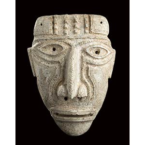 TWO STONE MASKSOlmec style25 cm the ... 