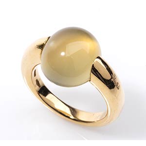 Gold ring - by POMELLATO MILANO ... 