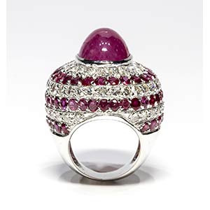 Gold, diamonds and rubies ring ... 