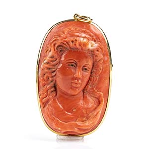 Gold and Cerasuolo coral cameo pendant - by ... 