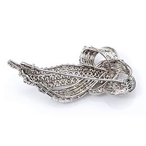 Gold and diamonds brooch 18k white ... 