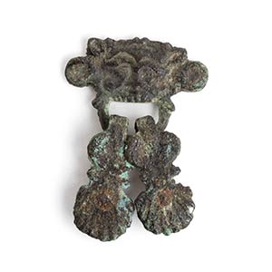 A bronze handle of a Greek cista, with head ... 