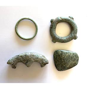 Lot of four Celtic - Greek bronze items, ... 
