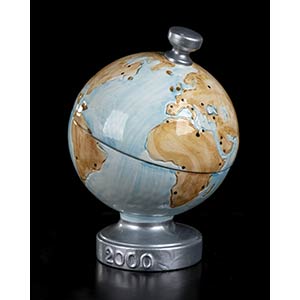 Crodo Globe, 200019 x 28 cmGood conditions