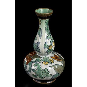 GOUDA HOLLANDGreen vase with plant ... 