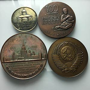 RUSSIA. Lotto di 4 medaglie AE.