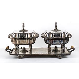 A pair of silver plated entrée dishes with ... 
