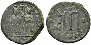 Phocas and Leontia (602-610). Æ 40 Nummi ... 