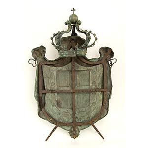 large bronze Savoy coat of ... 