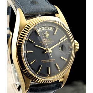 ROLEX DAY-DATE gold wristwatch, ... 