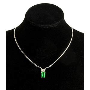 Gold emerald and diamonds necklace 18k white ... 