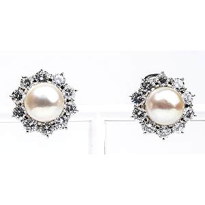Gold, diamonds and pearls earrings 18k white ... 