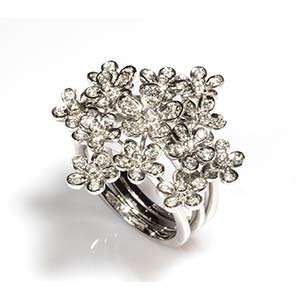 Gold and diamonds ring 18k white gold, ... 