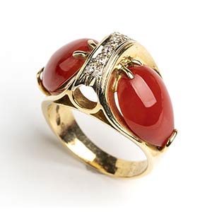 Cerasuolo coral and diamond gold ring18k ... 