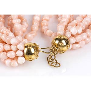 Pink coral and gold necklace one ... 