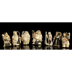 SEVEN SMALL IVORY FIGURES
China, early 20th ... 