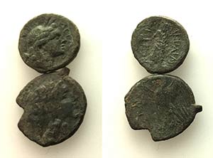 Sicily, lot of 2 Æ coins, to be catalog. ... 