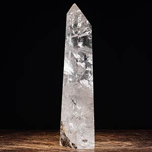 QUARTZ POINT  A beautiful and ... 