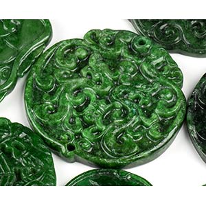 21 carved jade medaglions ... 