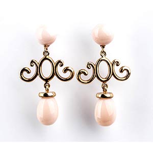 Gold and pink coral drop earrings18k yellow ... 