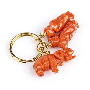 Gold keychain with Cerasuolo coral ... 