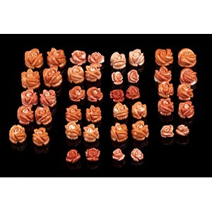 22 coppie di rose in corallo cerasuolo ... 