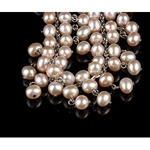 6 collane ed 1 bracciale in perle ... 