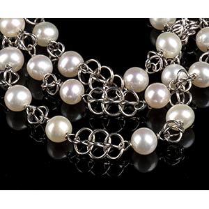 6 collane ed 1 bracciale in perle ... 
