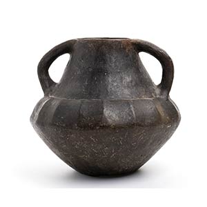Protohistoric impasto Amphora; ca. 9th - 8th ... 