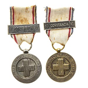 CHILEALOT OF TWO MEDALS OF THE RED CROSS OF ... 