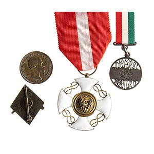 ITALY, KINGDOMLOT OF TWO MEDALS, A ... 