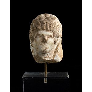 Testina femminile  I - II secolo d.C.; alt. ... 
